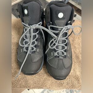 MERRELL Thermo Chill Mid waterproof insulated men’s hiking boots. Size 8.5 EUC